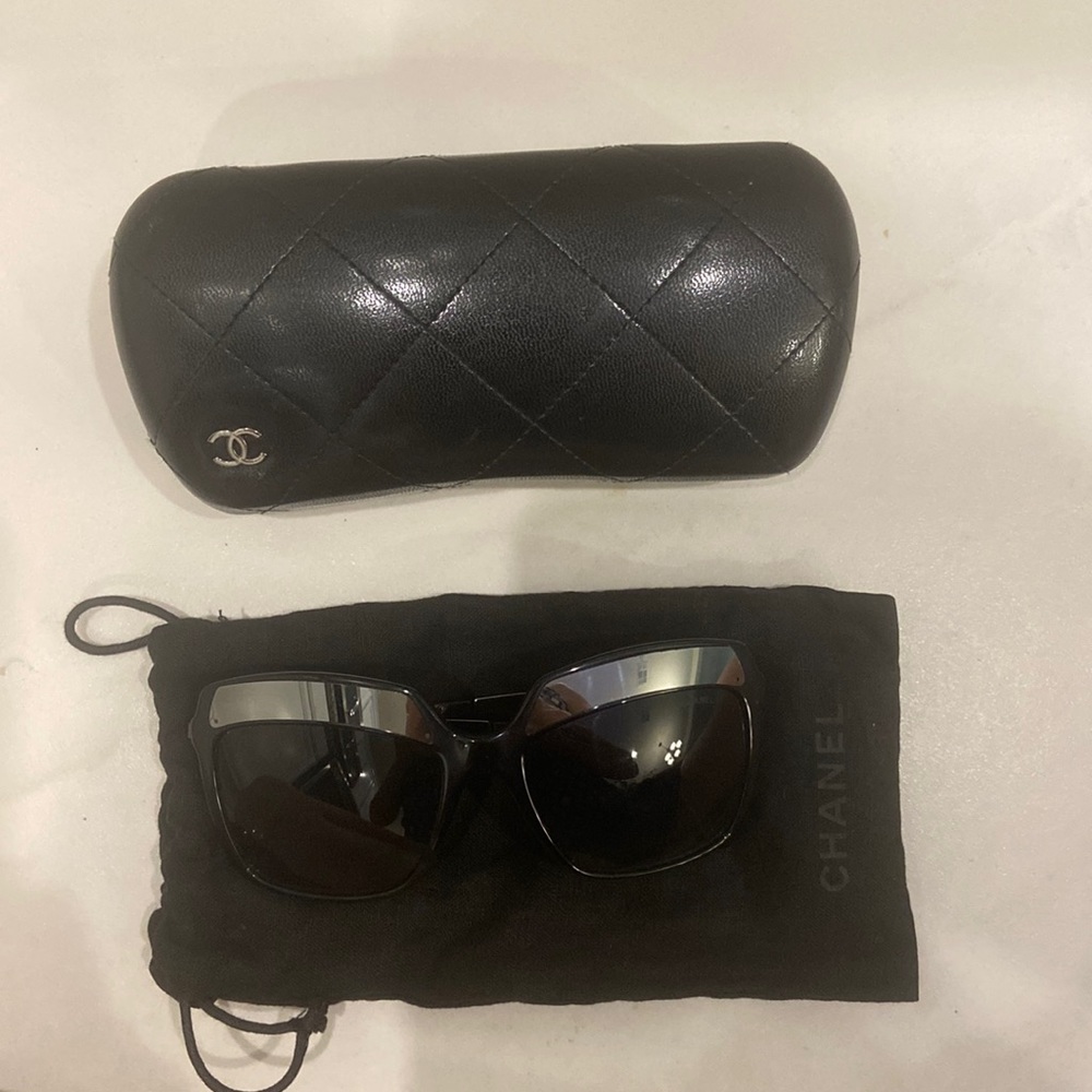 Chanel black sunglasses